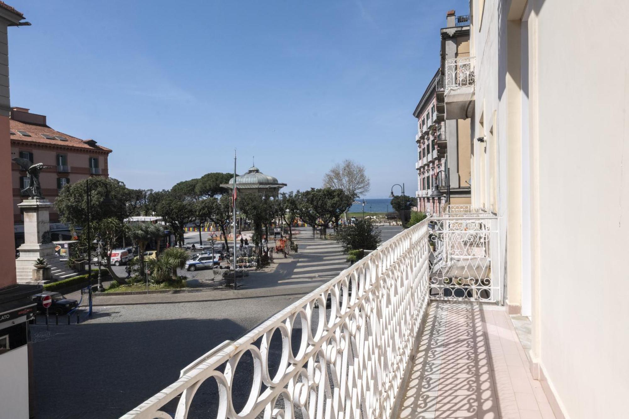 Mya Home Luxury Apartments Castellammare di Stabia Luaran gambar